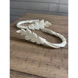 Metal Feather Curtain Tieback Hooks